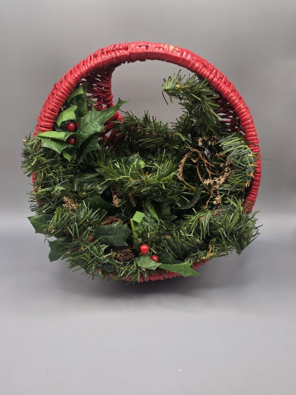 Vintage Christmas Red Wicker Hanging Wall Basket Floral Arrangement Holly...